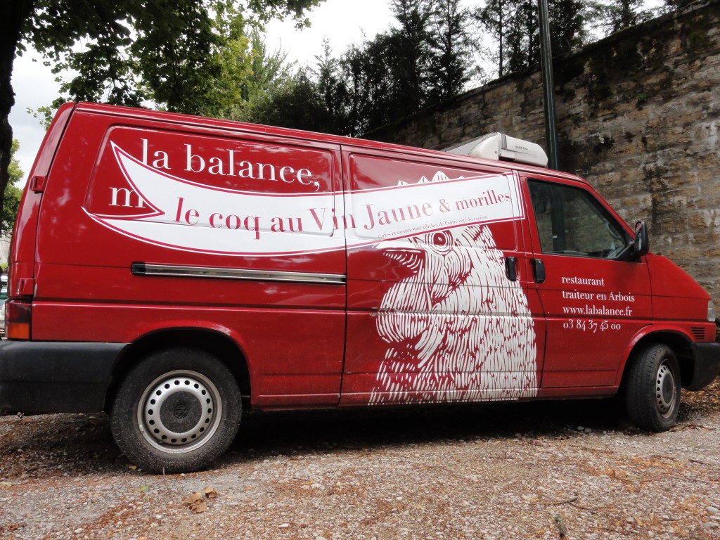 Décoration publicitaire des camions Joly & Philippe - décoration  publicitaire en Savoie(73)